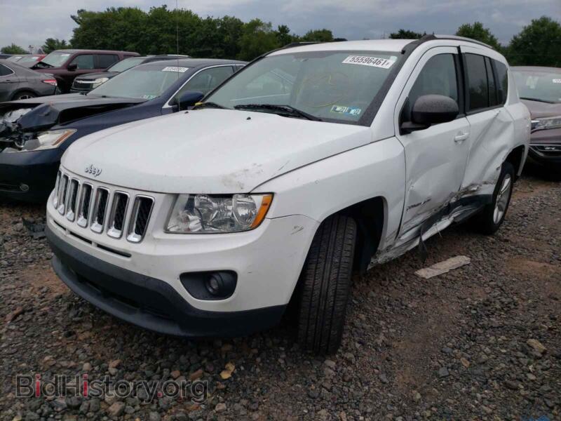 2011 Jeep COMPASS (VIN 1J4NT1FB6BD287667) — photo 2 of 10
