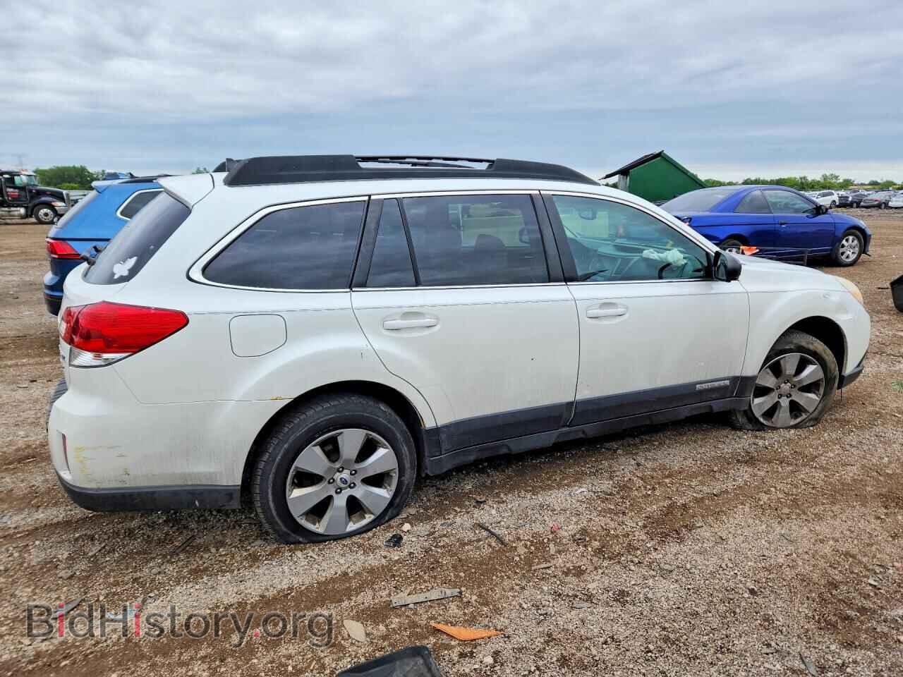 2011 SUBARU OUTBACK - VIN: 4S4BRDLC4B2435649 - Фото 3