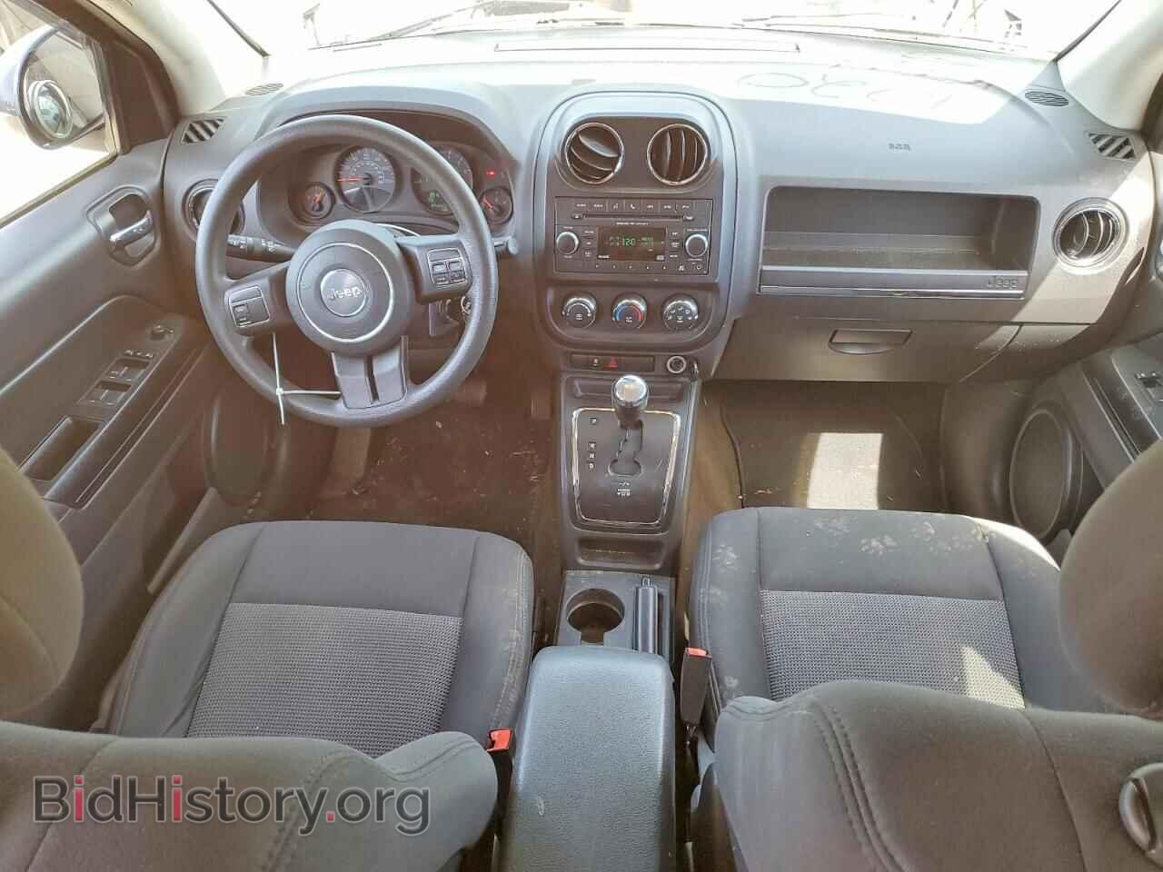 2013 JEEP COMPASS - VIN: 1C4NJDAB4DD269594 - Photo 8
