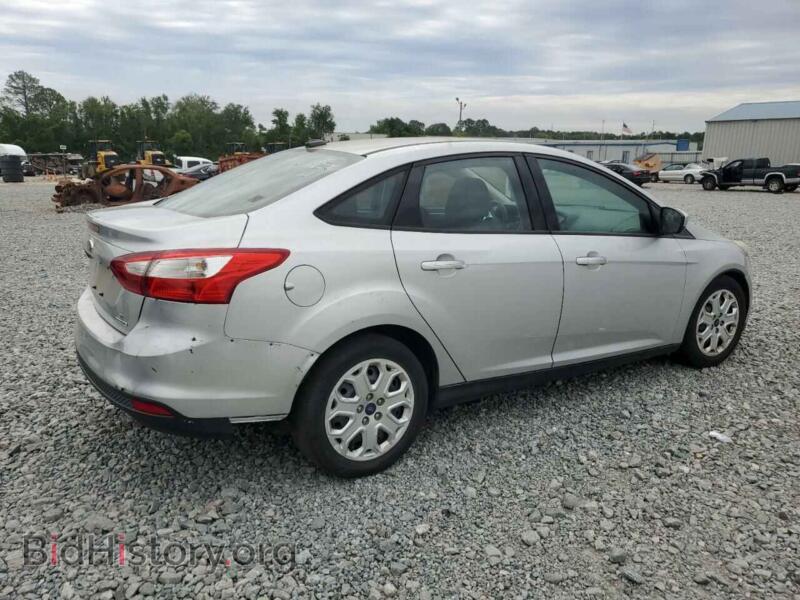 2012 Ford FOCUS (VIN 1FAHP3F26CL472642) — фото 3 из 12
