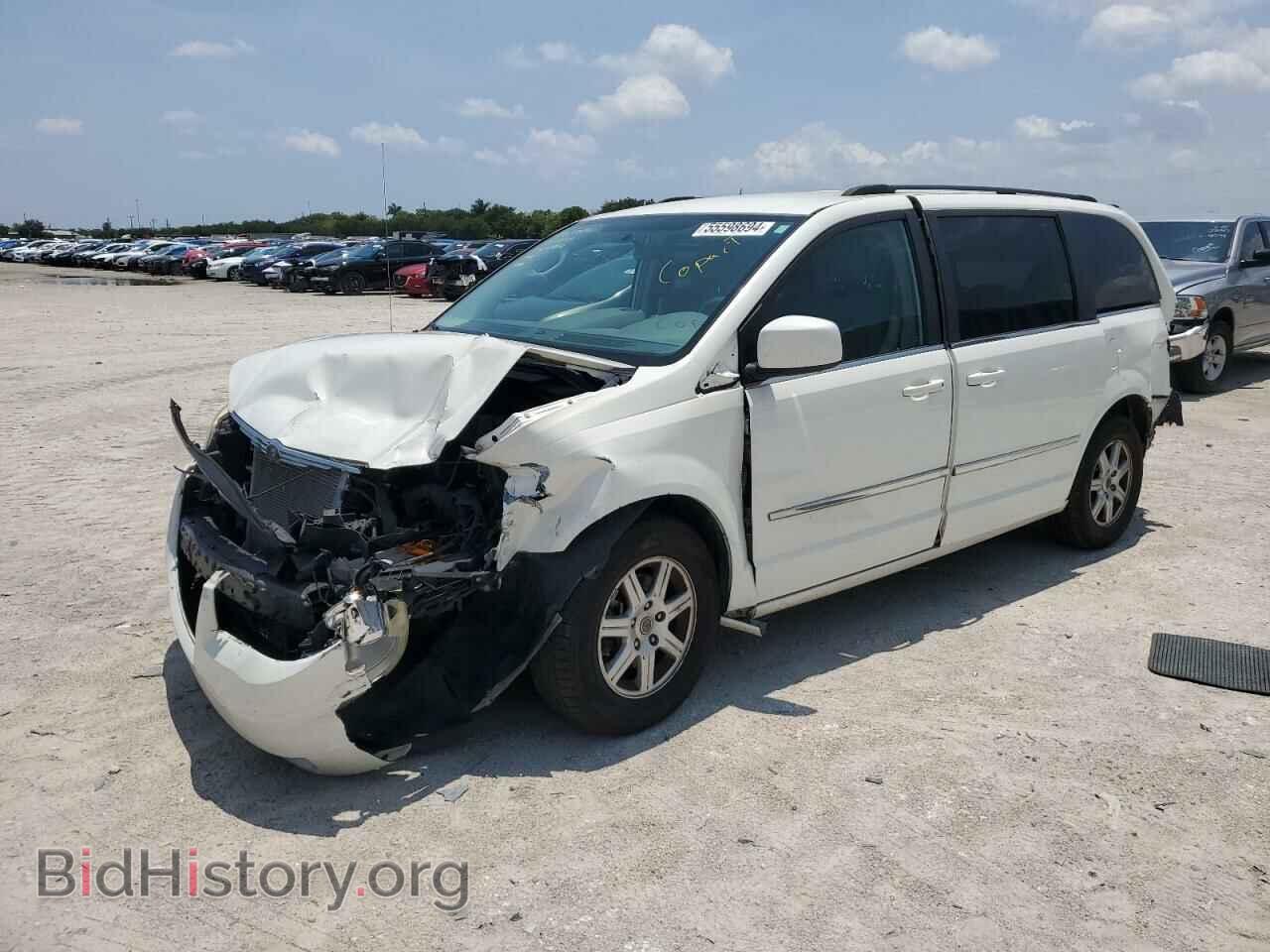 Photo 2A4RR5D17AR337022 - CHRYSLER MINIVAN 2010