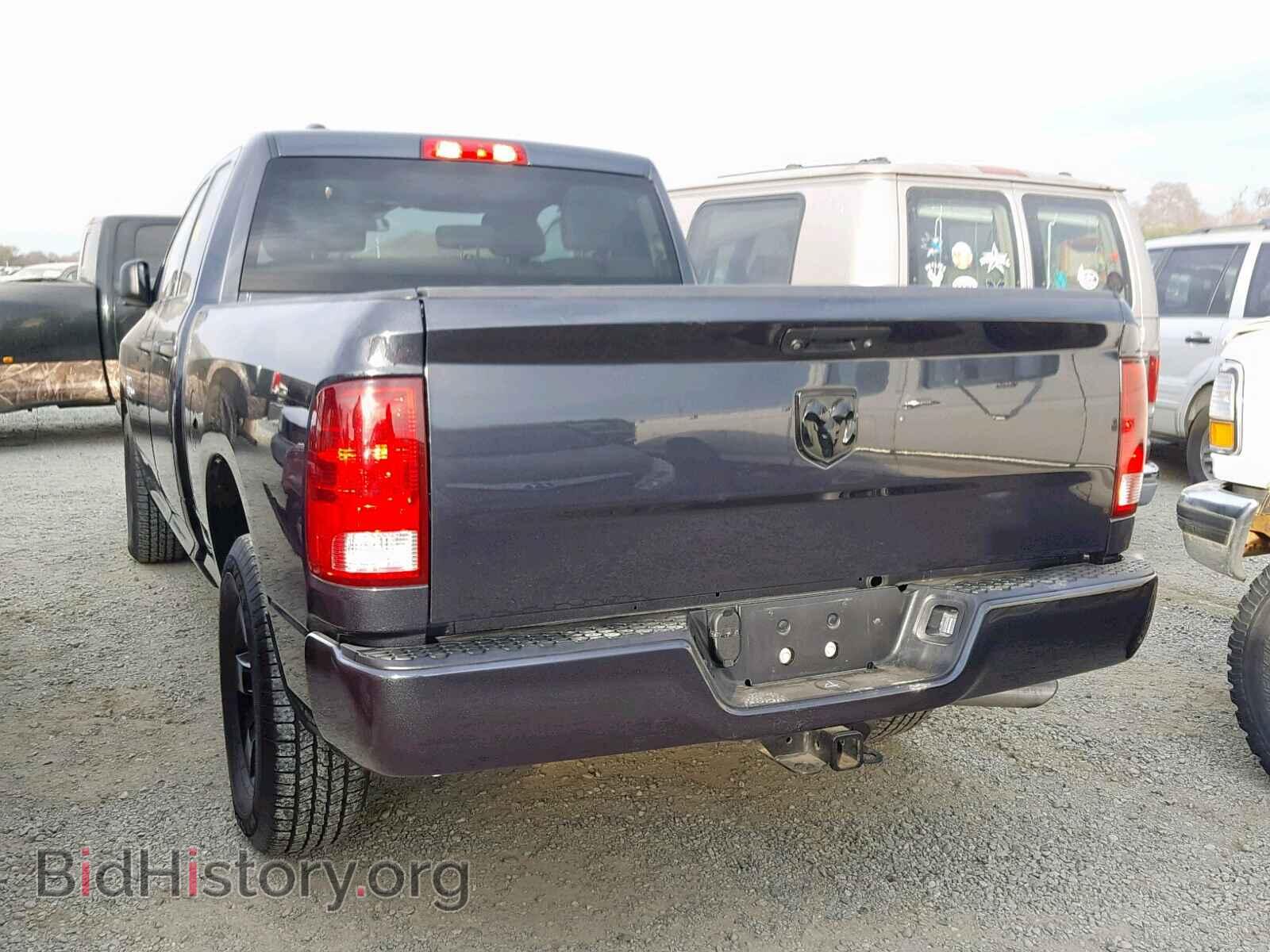 2018 RAM 1500 ST - VIN: 1C6RR6FG9JS211649 - Фото 3