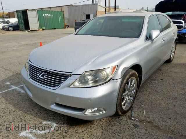2007 LEXUS LS460 - VIN: JTHGL46F875003264 - Photo 2