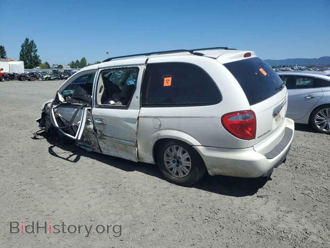 2006 CHRYSLER MINIVAN - VIN: 2A4GP44R66R873593 - Фото 2