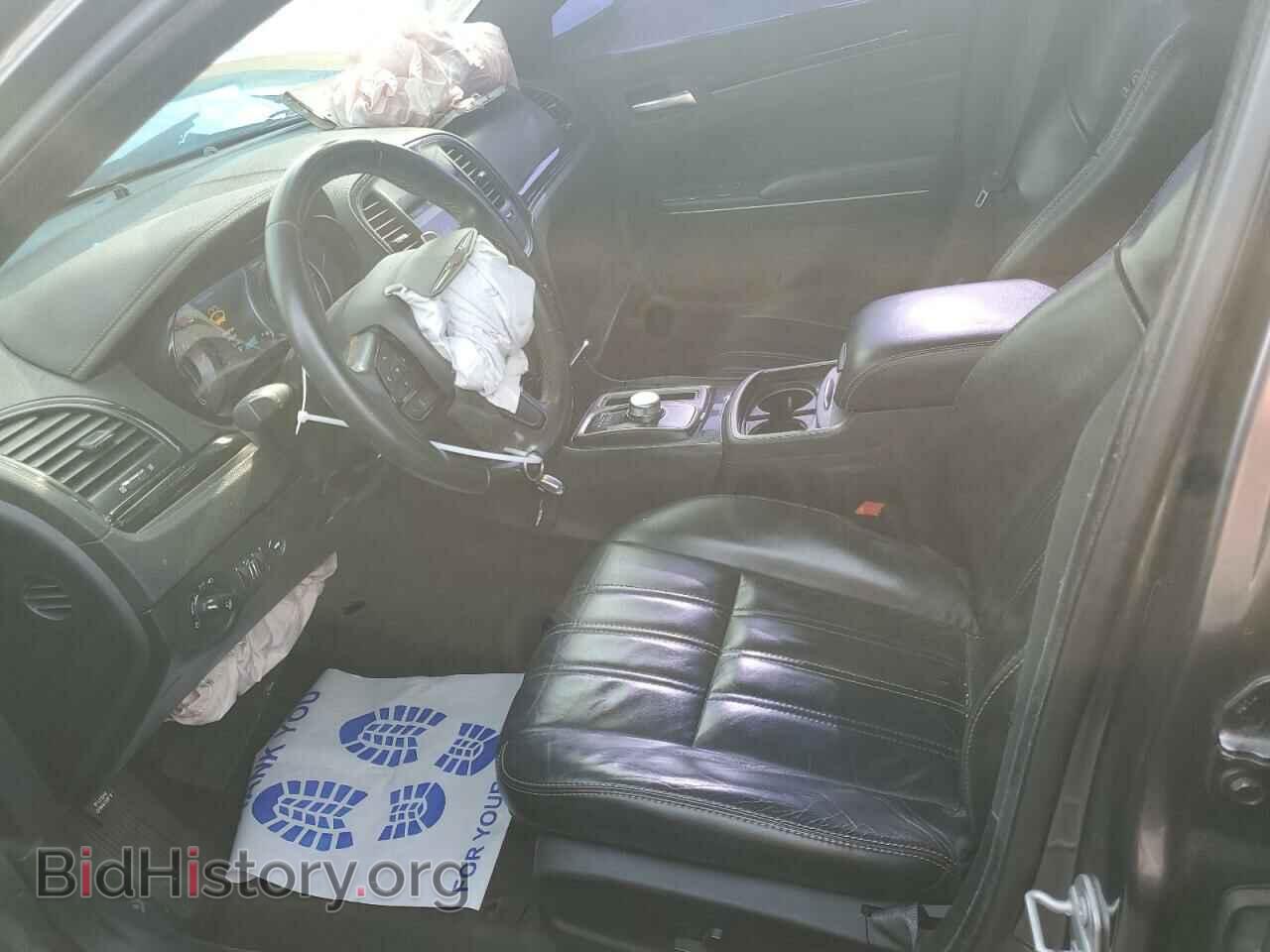 2017 CHRYSLER 300 - VIN: 2C3CCABG8HH635452 - Фото 7