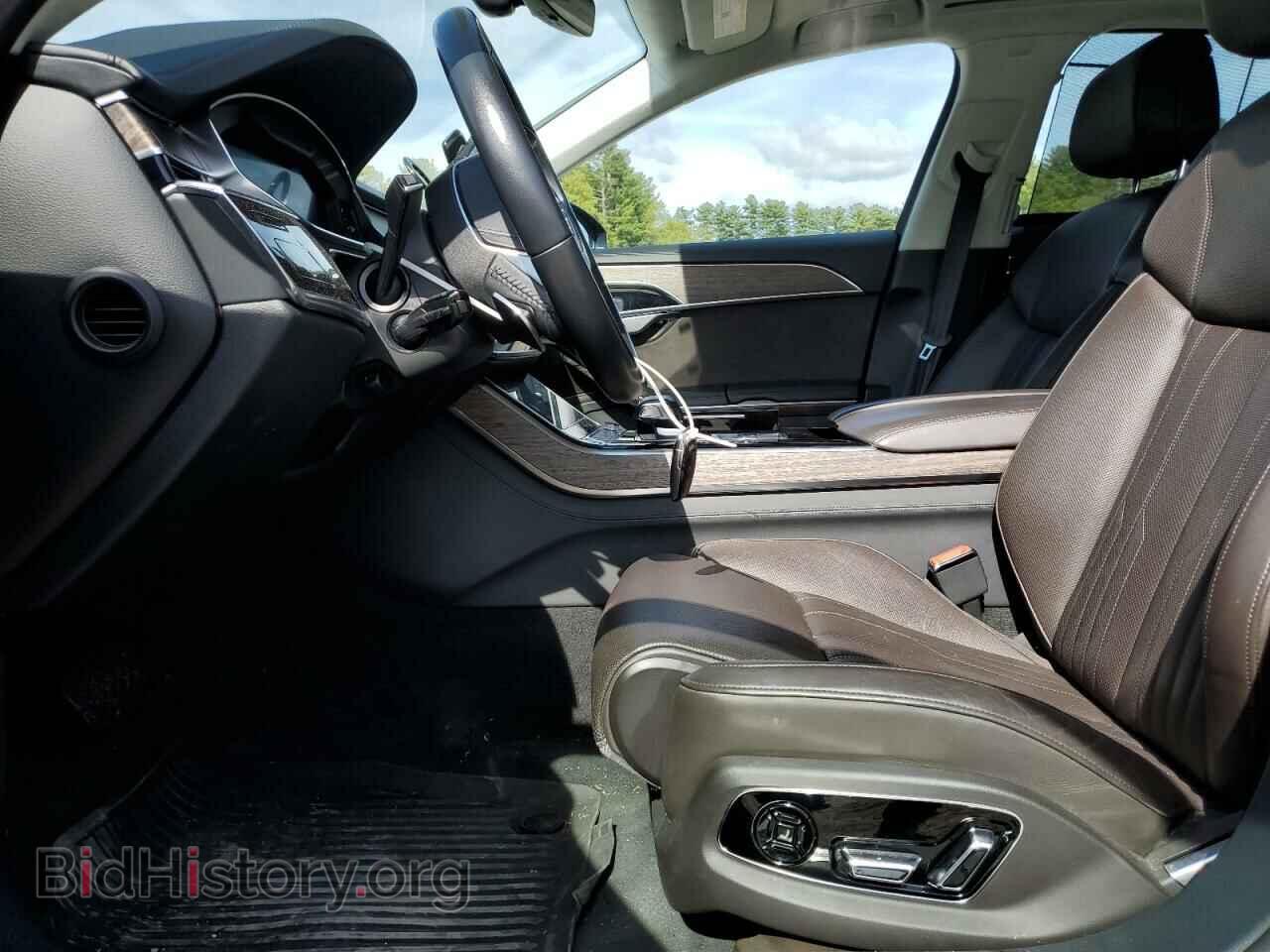 2019 AUDI A8 - VIN: WAU8DAF8XKN005705 - Photo 7