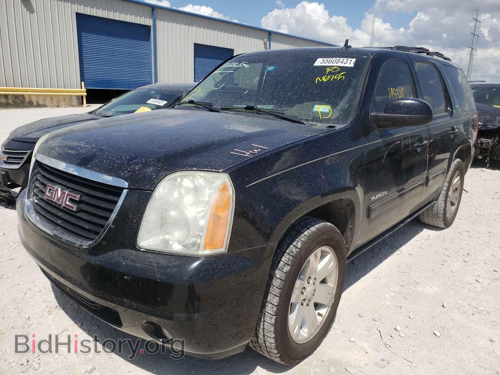 2011 GMC YUKON - VIN: 1GKS2CE02BR146755 - Фото 2