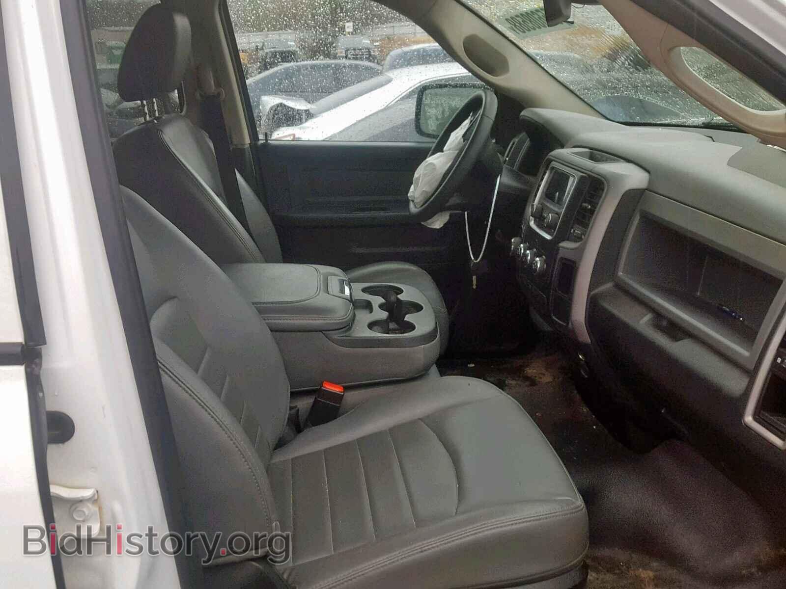 2016 RAM 1500 ST - VIN: 1C6RR6FG4GS414893 - Photo 5