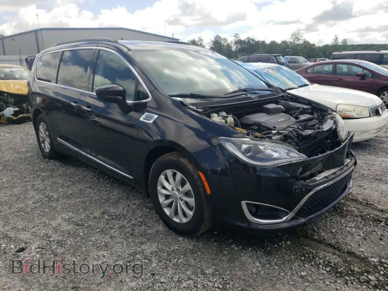 2017 CHRYSLER PACIFICA - VIN: 2C4RC1BGXHR524353 - Photo 4