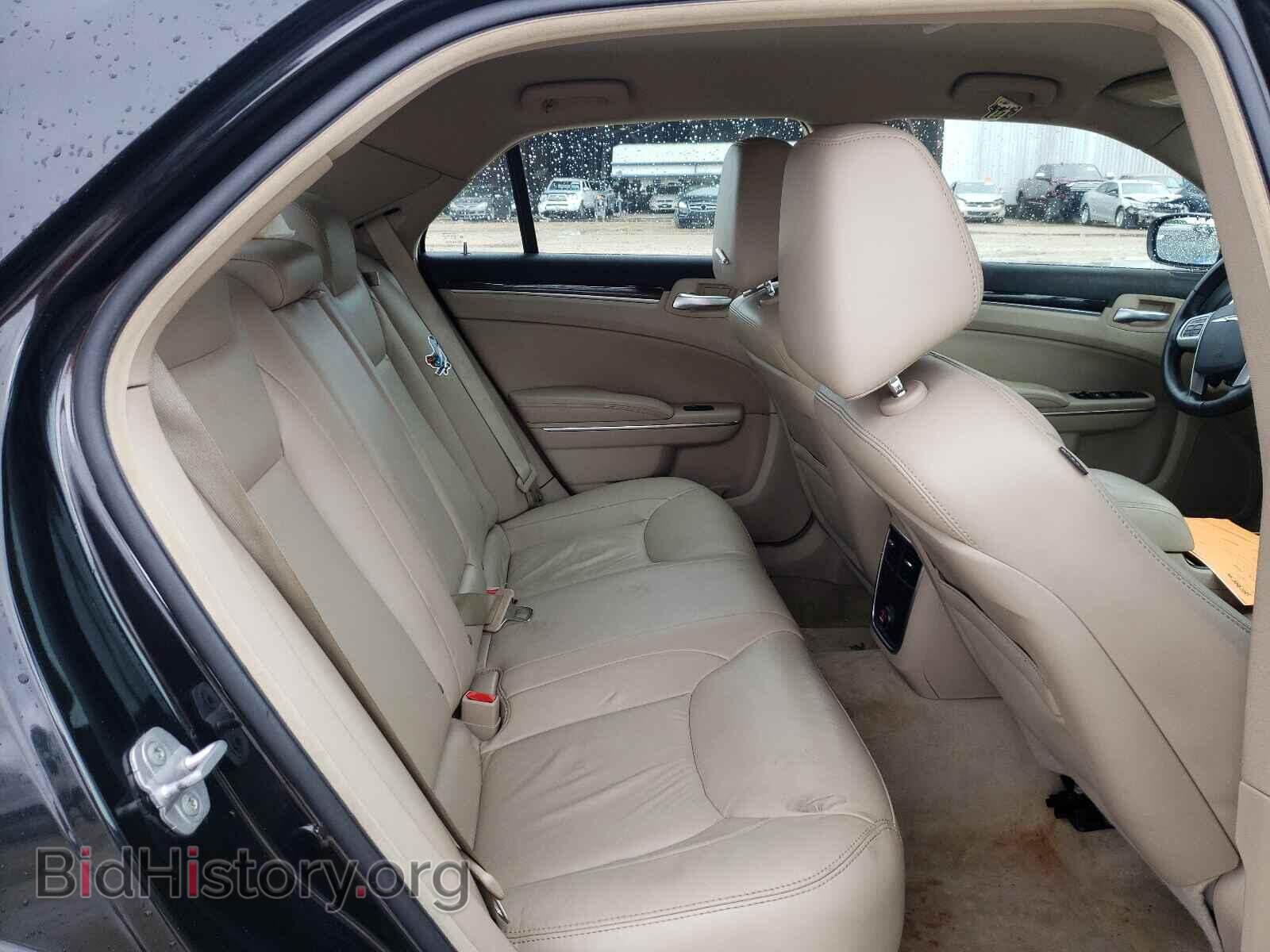 2011 CHRYSLER 300 - VIN: 2C3CA5CGXBH549563 - Фото 6