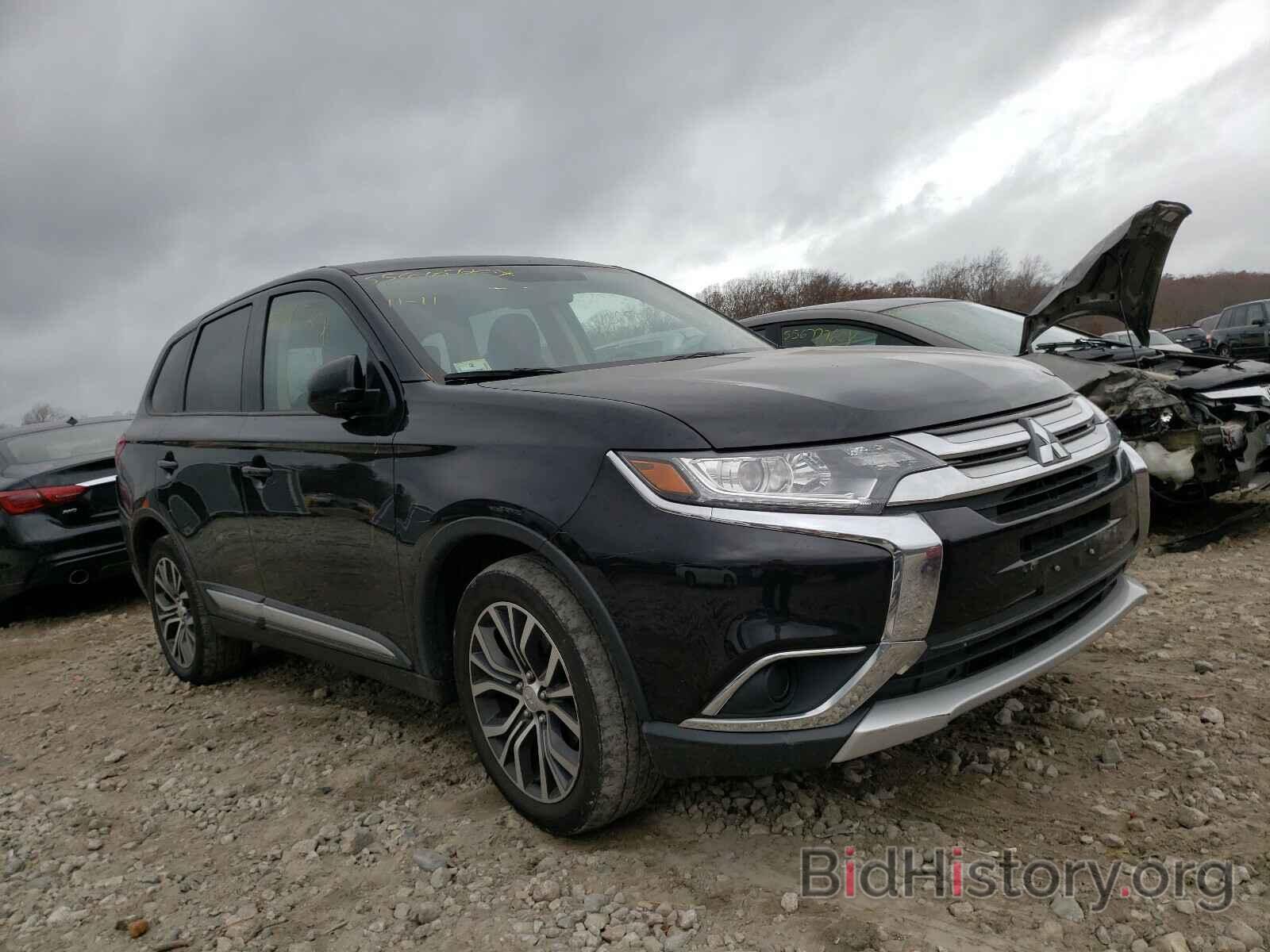 Фотография JA4AZ3A38JZ039561 - MITSUBISHI OUTLANDER 2018