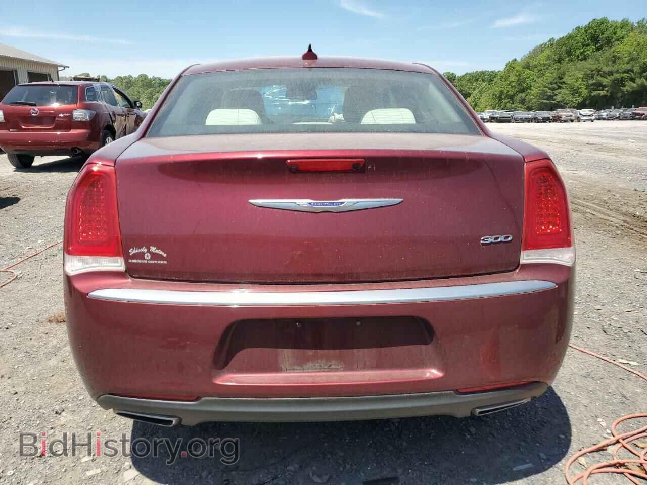 2019 CHRYSLER 300 - VIN: 2C3CCAAG8KH501596 - Фото 6