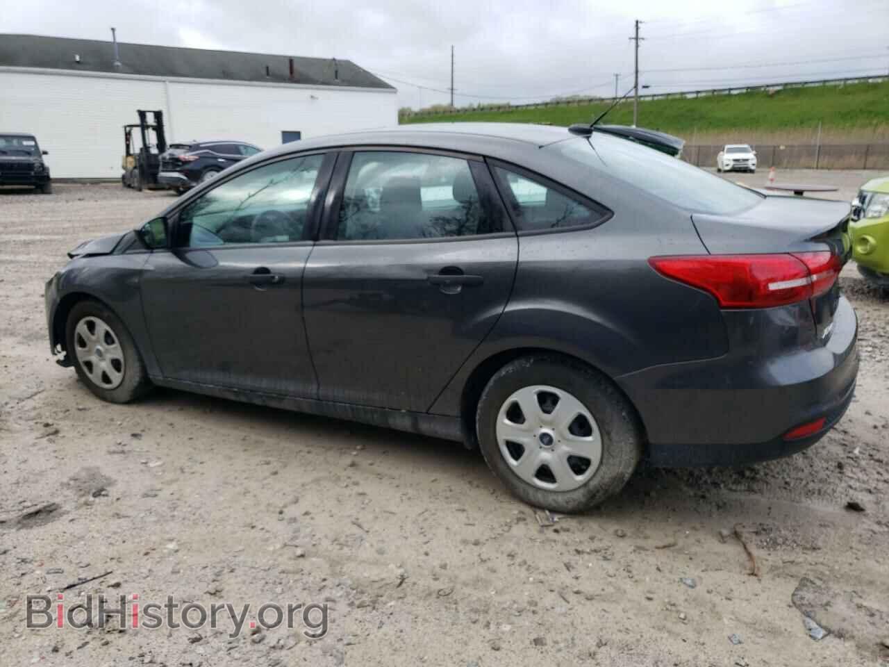 2018 FORD FOCUS - VIN: 1FADP3E27JL310189 - Фото 2
