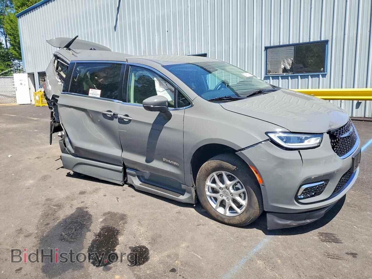 2023 CHRYSLER PACIFICA - VIN: 2C4RC1BG7PR582581 - Photo 4