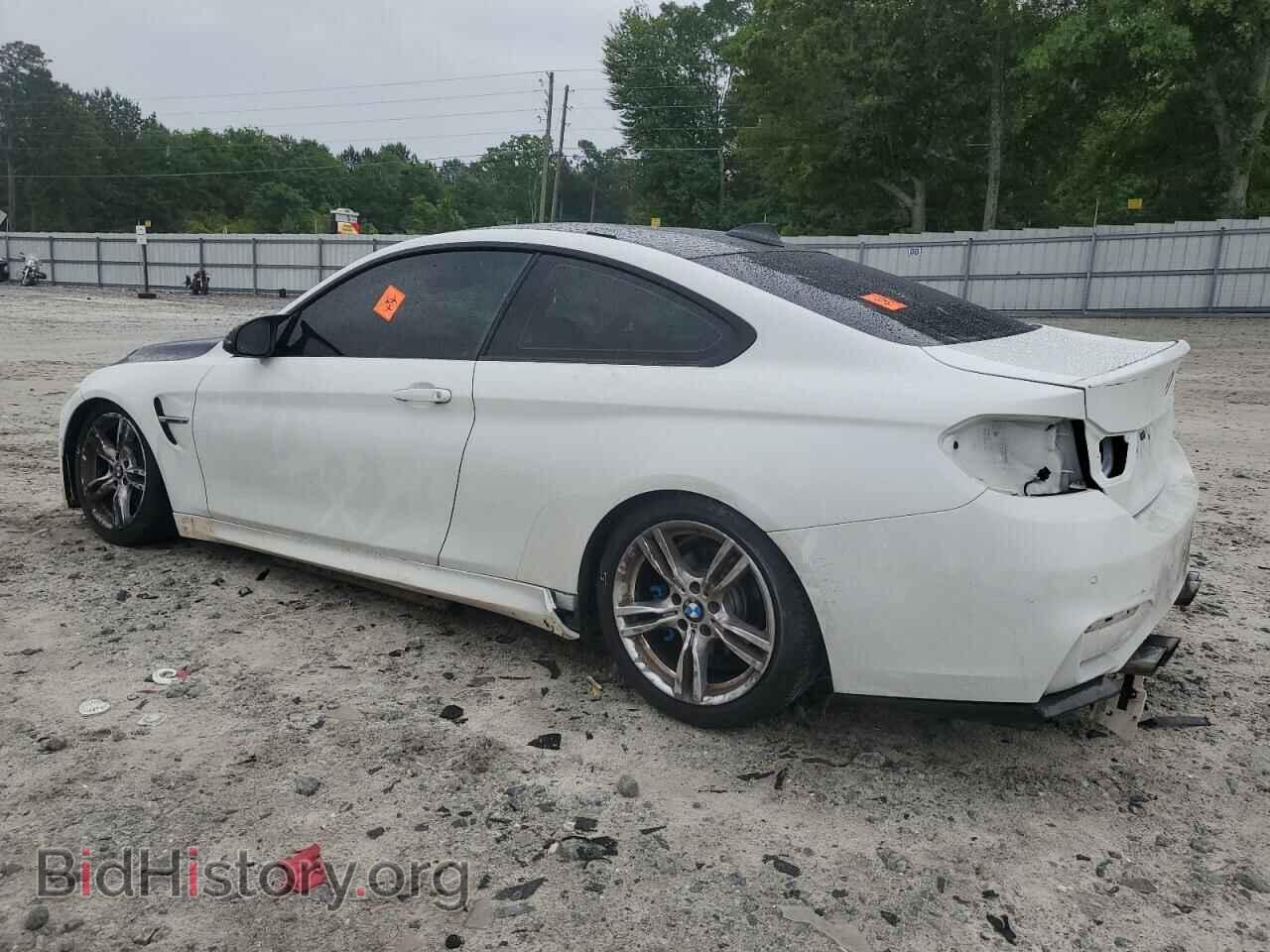 2015 BMW M4 - VIN: WBS3R9C53FK334544 - Photo 2
