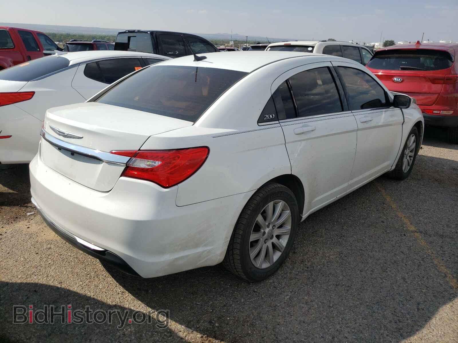 2014 CHRYSLER 200 - VIN: 1C3CCBBB2EN107984 - Фото 4