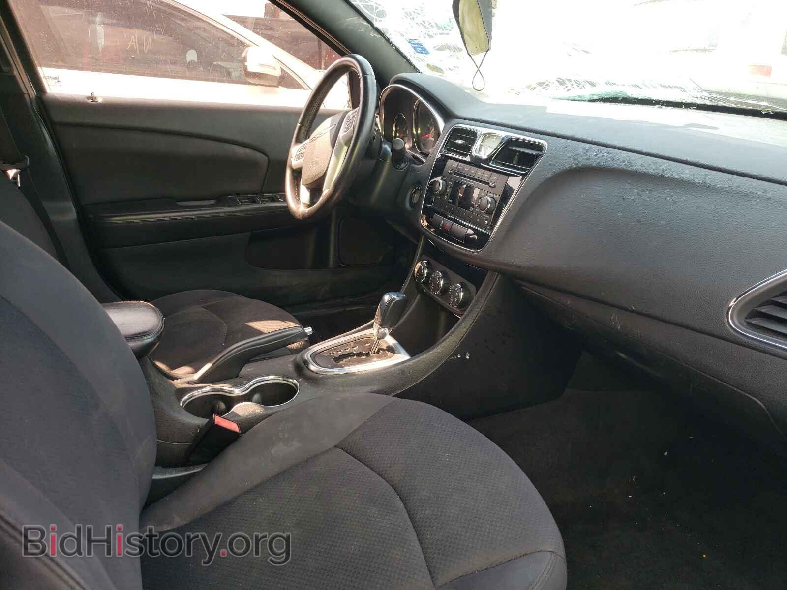 2014 CHRYSLER 200 - VIN: 1C3CCBBB2EN107984 - Фото 5