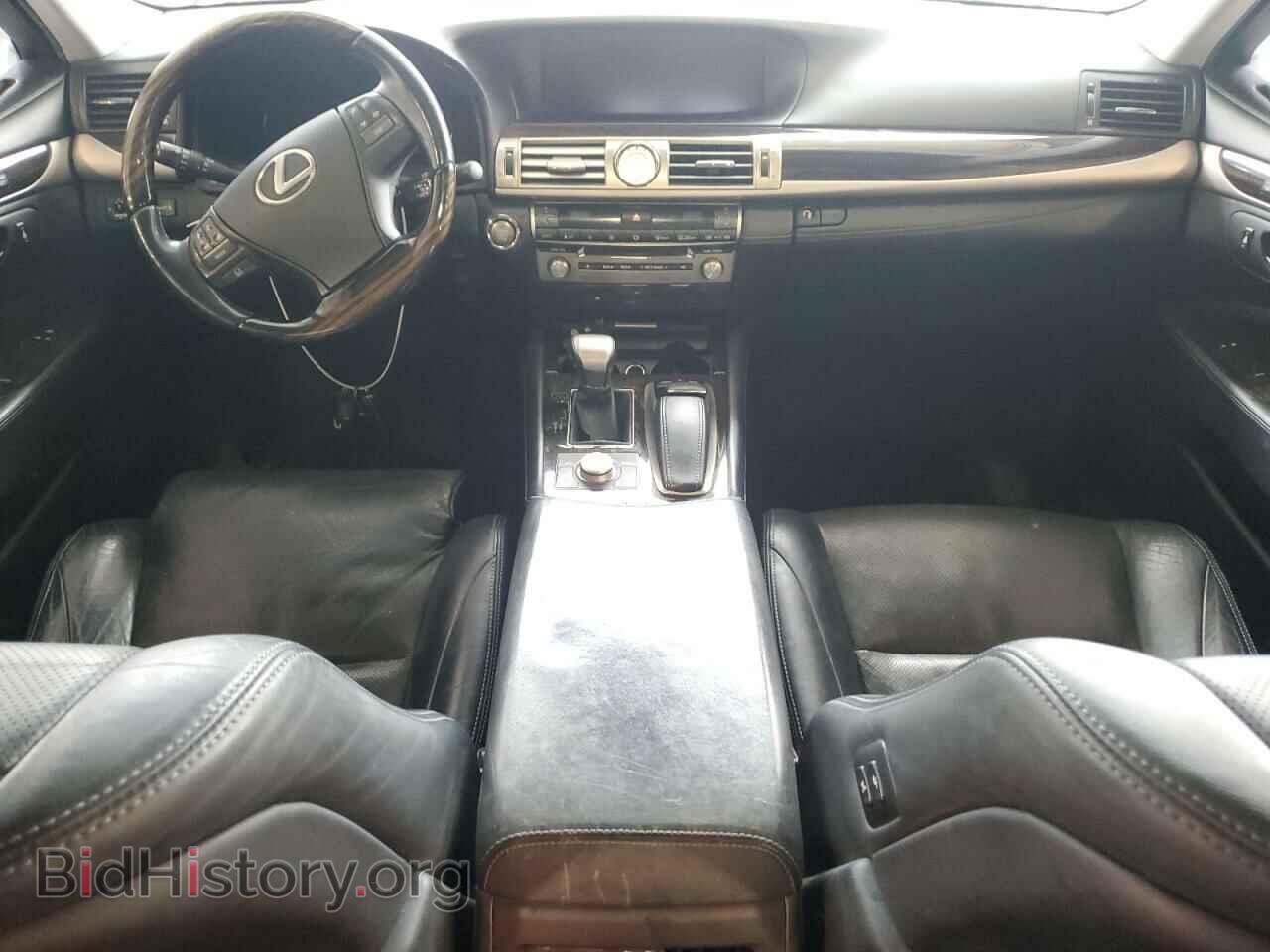 2013 LEXUS LS460 - VIN: JTHCL5EF0D5018682 - Photo 8