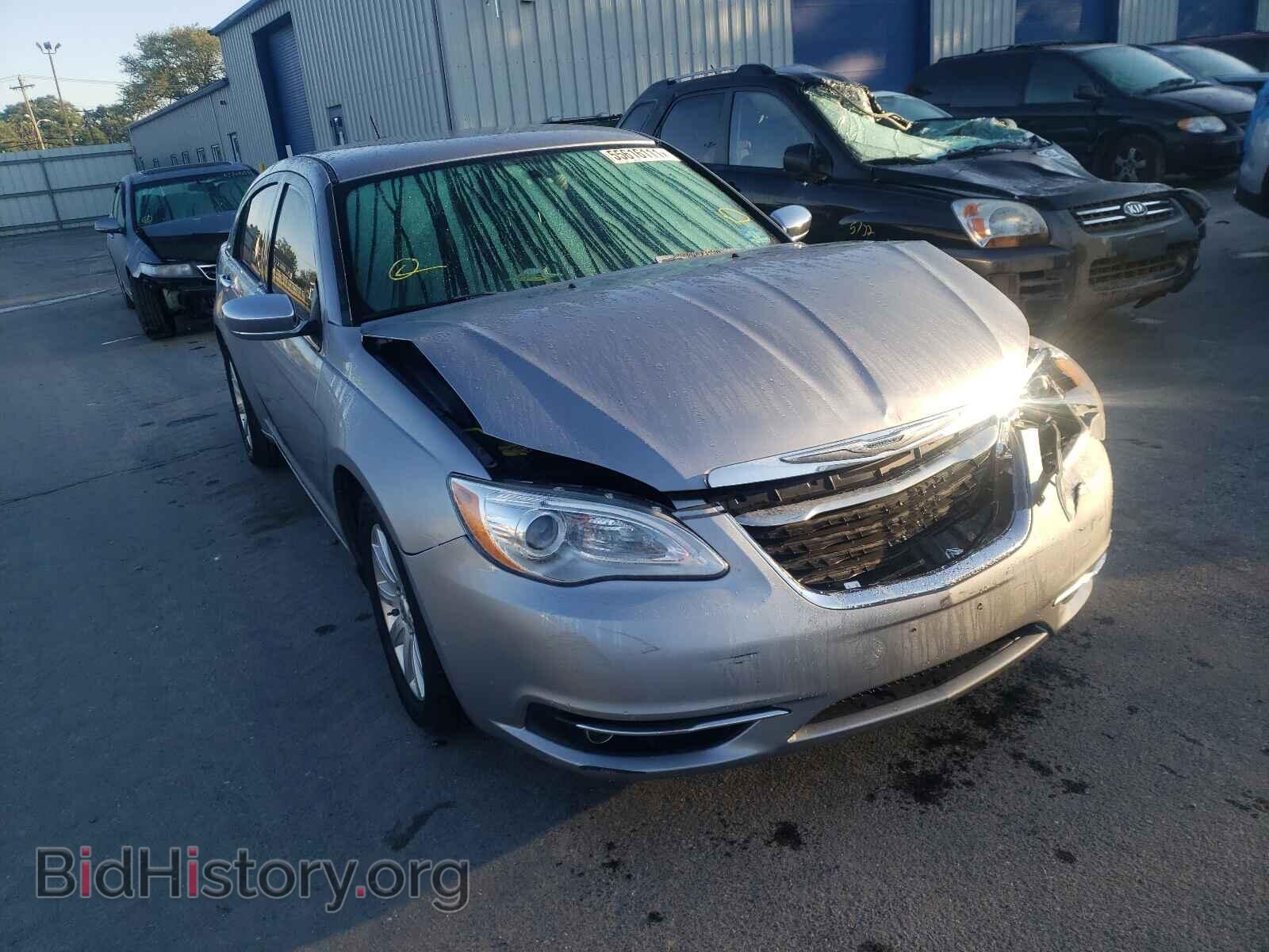 Фотография 1C3CCBCG1DN720283 - CHRYSLER 200 2013