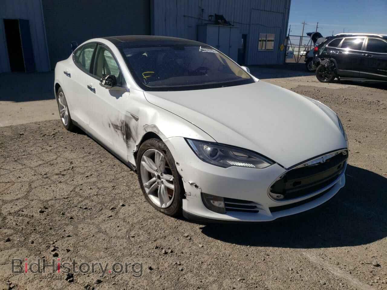 Фотография 5YJSA1H19EFP32368 - TESLA MODEL S 2014