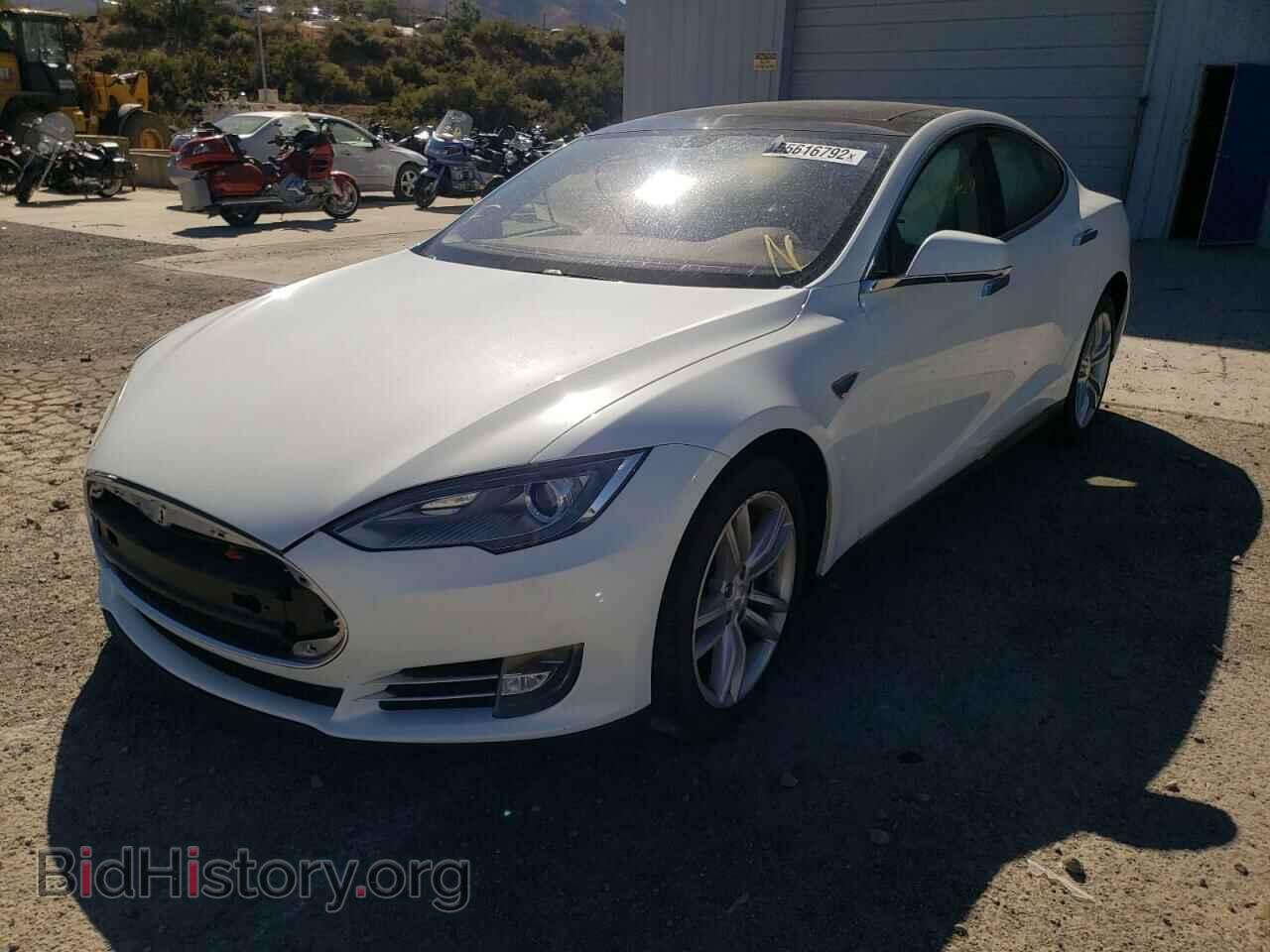 2014 TESLA MODEL S - VIN: 5YJSA1H19EFP32368 - Фото 2