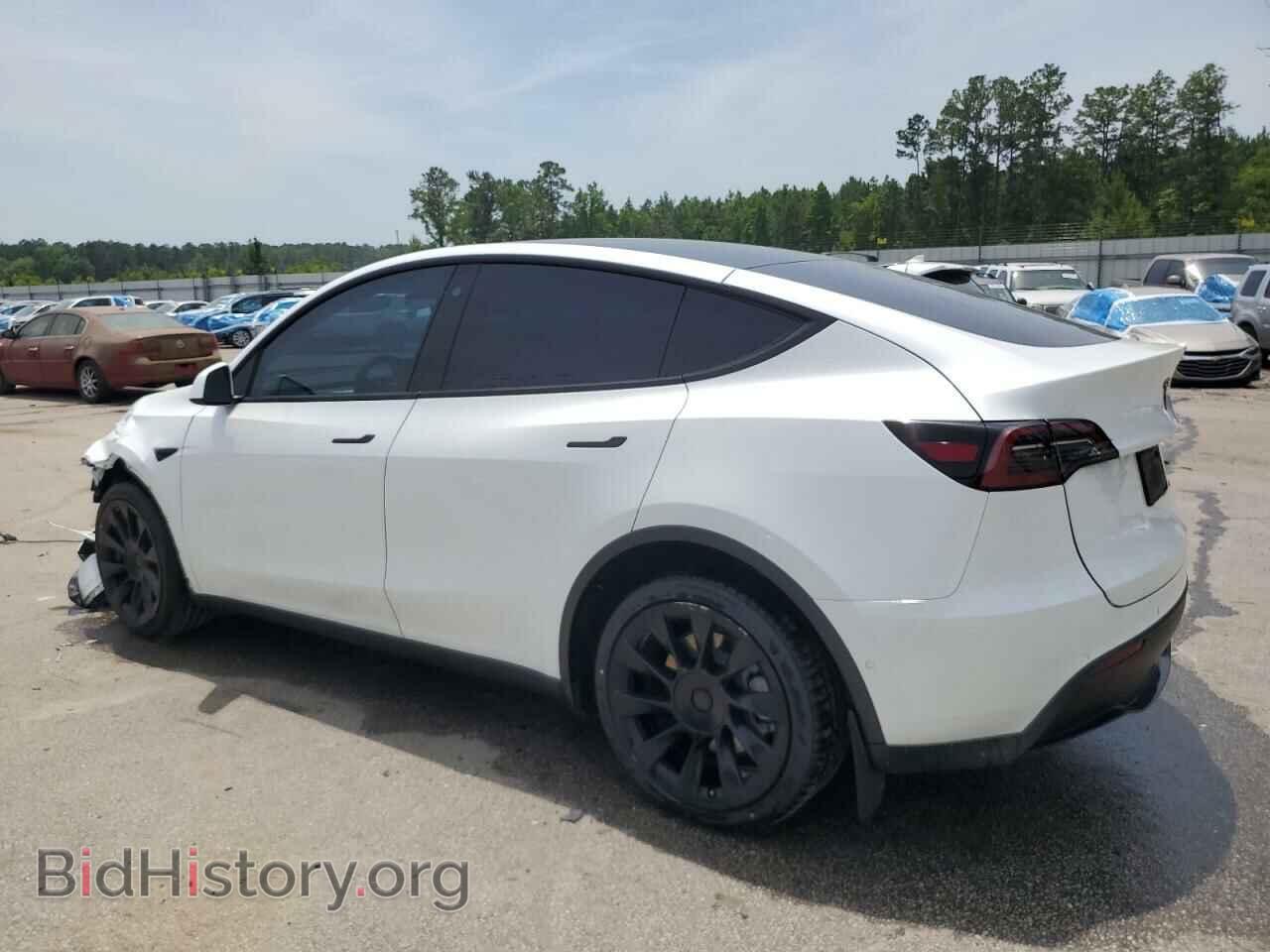 2022 TESLA MODEL Y - VIN: 7SAYGDEE4NF535208 - Фото 2