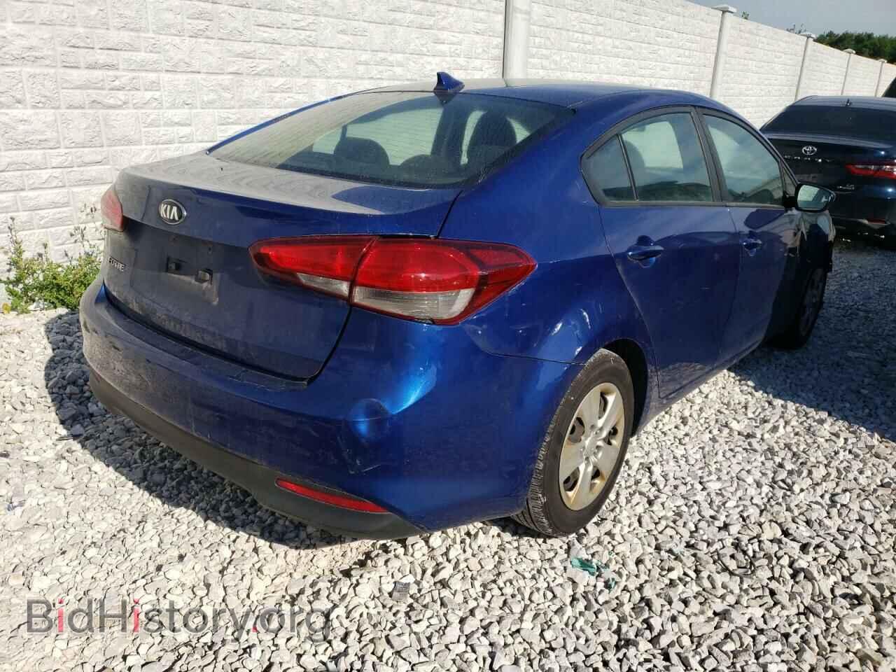 2017 KIA FORTE - VIN: 3KPFK4A78HE027828 - Фото 4