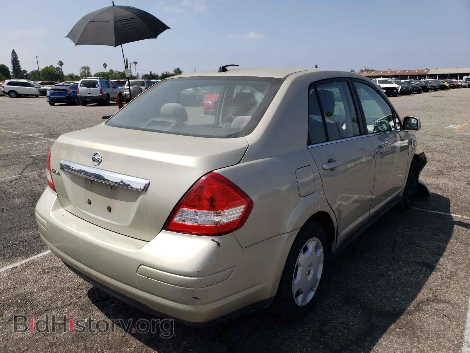 2008 NISSAN VERSA - VIN: 3N1BC11E28L362445 - Фото 4