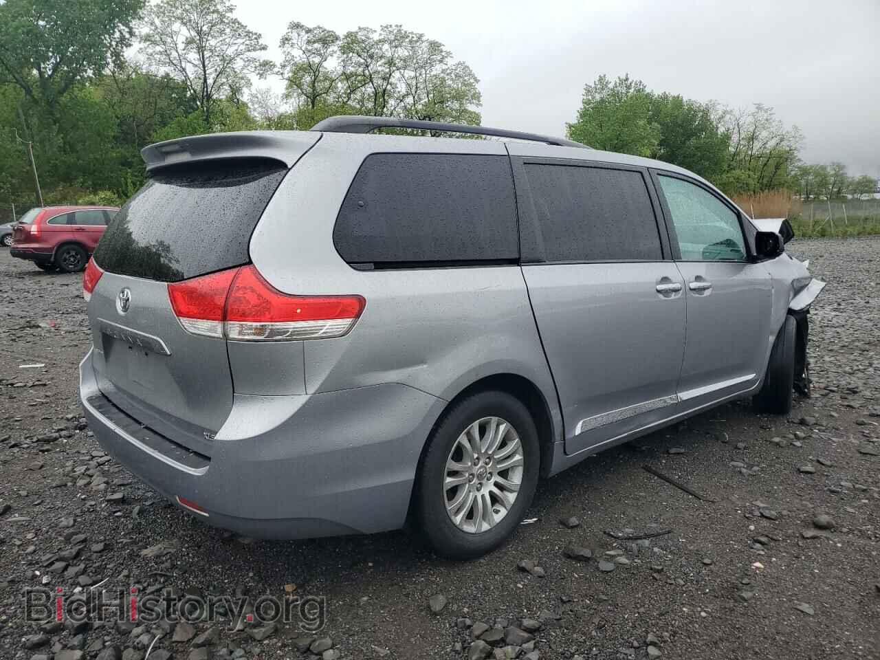 2012 TOYOTA All Models - VIN: 5TDYK3DC7CS256298 - Фото 3