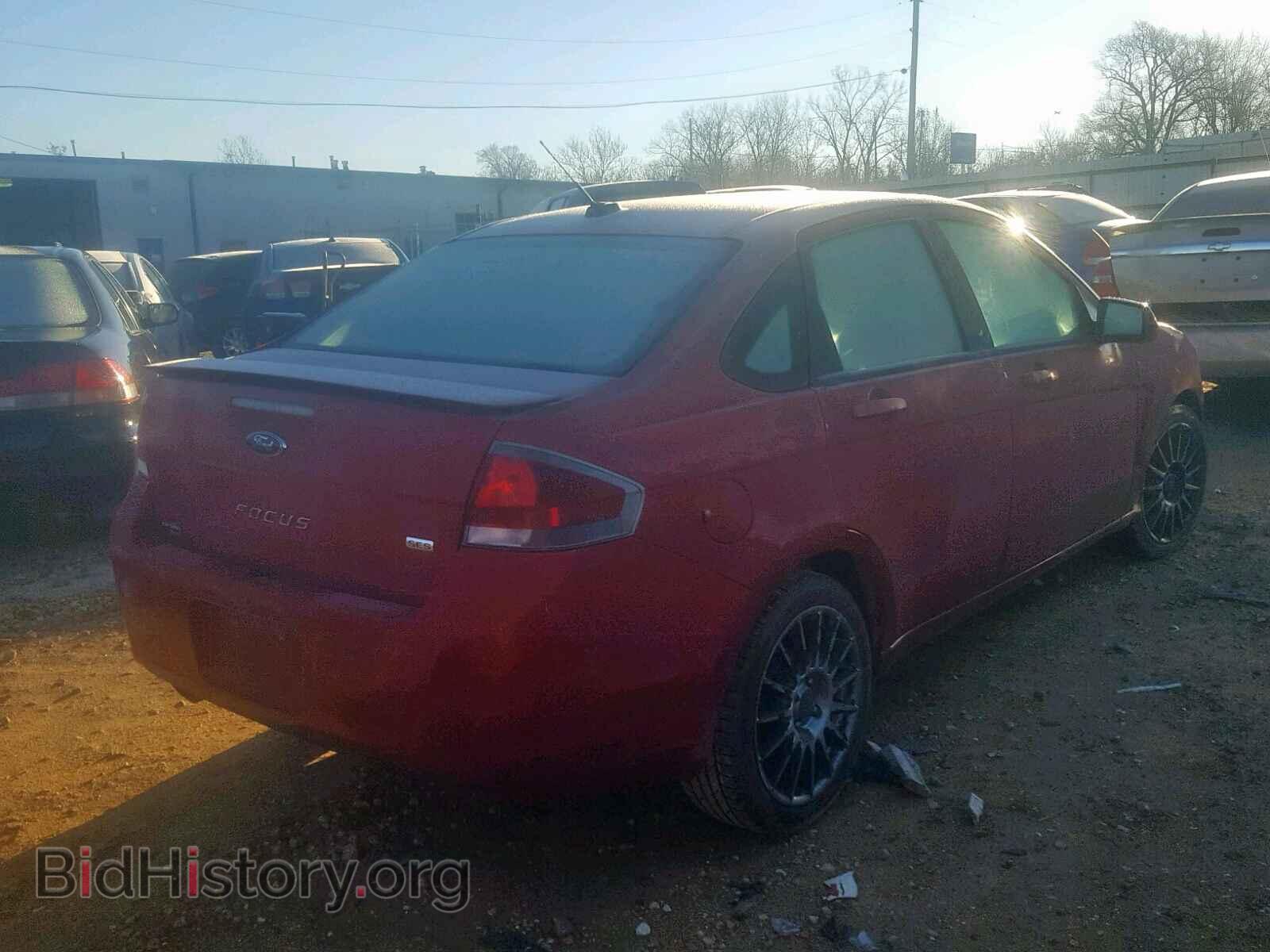 2010 FORD FOCUS - VIN: 1FAHP3GN7AW272261 - Photo 4