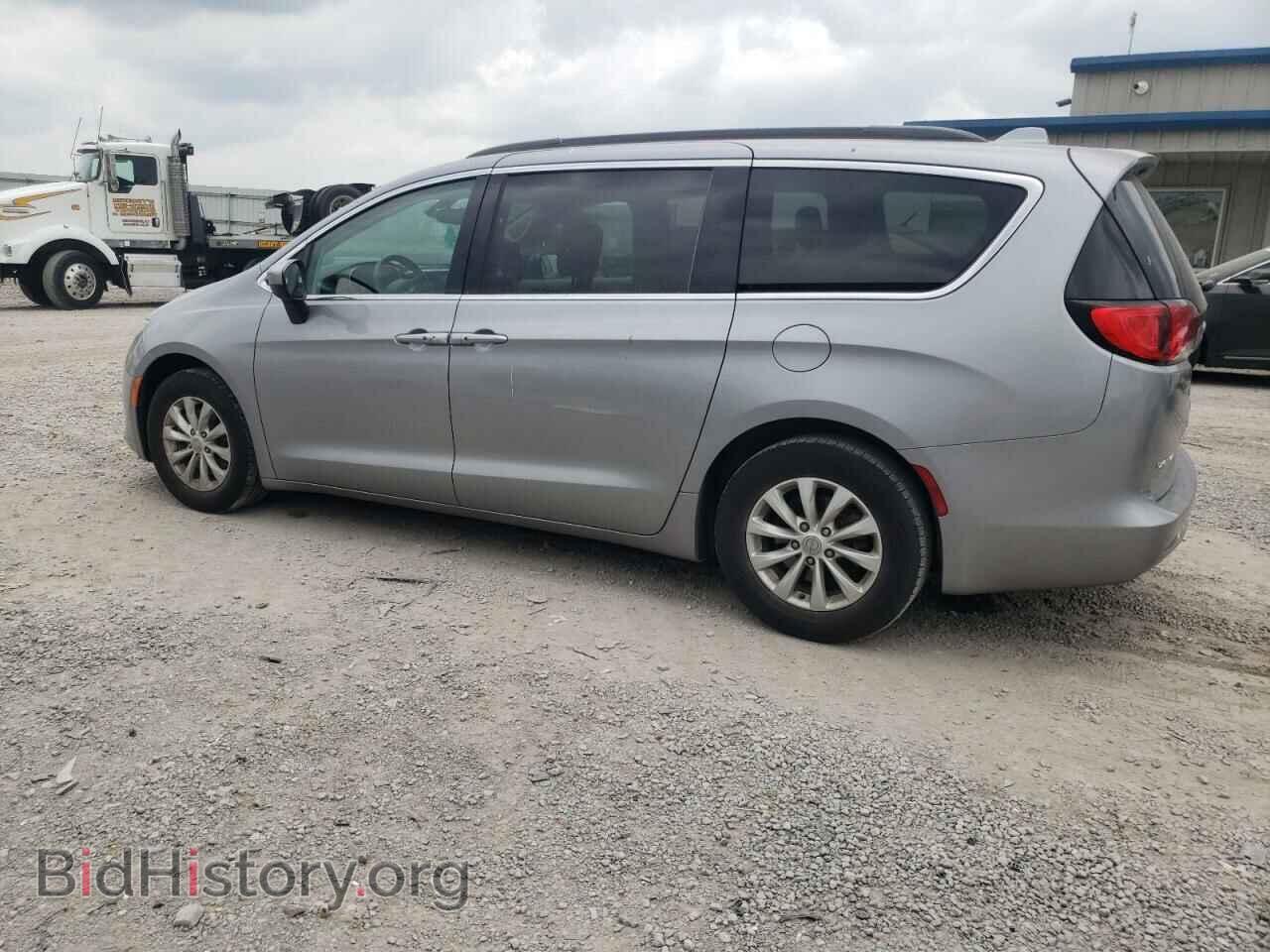 2017 CHRYSLER PACIFICA - VIN: 2C4RC1DG6HR514514 - Фото 2