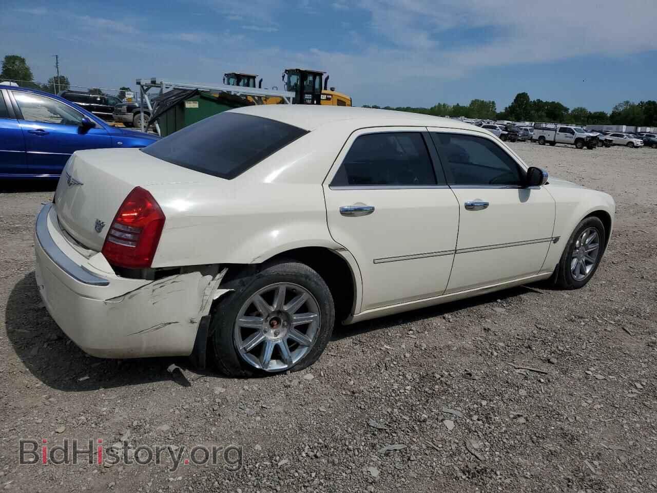 2005 CHRYSLER 300 - VIN: 2C3JA63H85H656833 - Фото 3