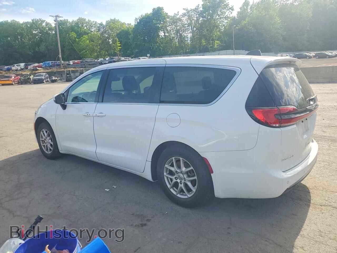 2023 CHRYSLER PACIFICA - VIN: 2C4RC1BG8PR620223 - Photo 2