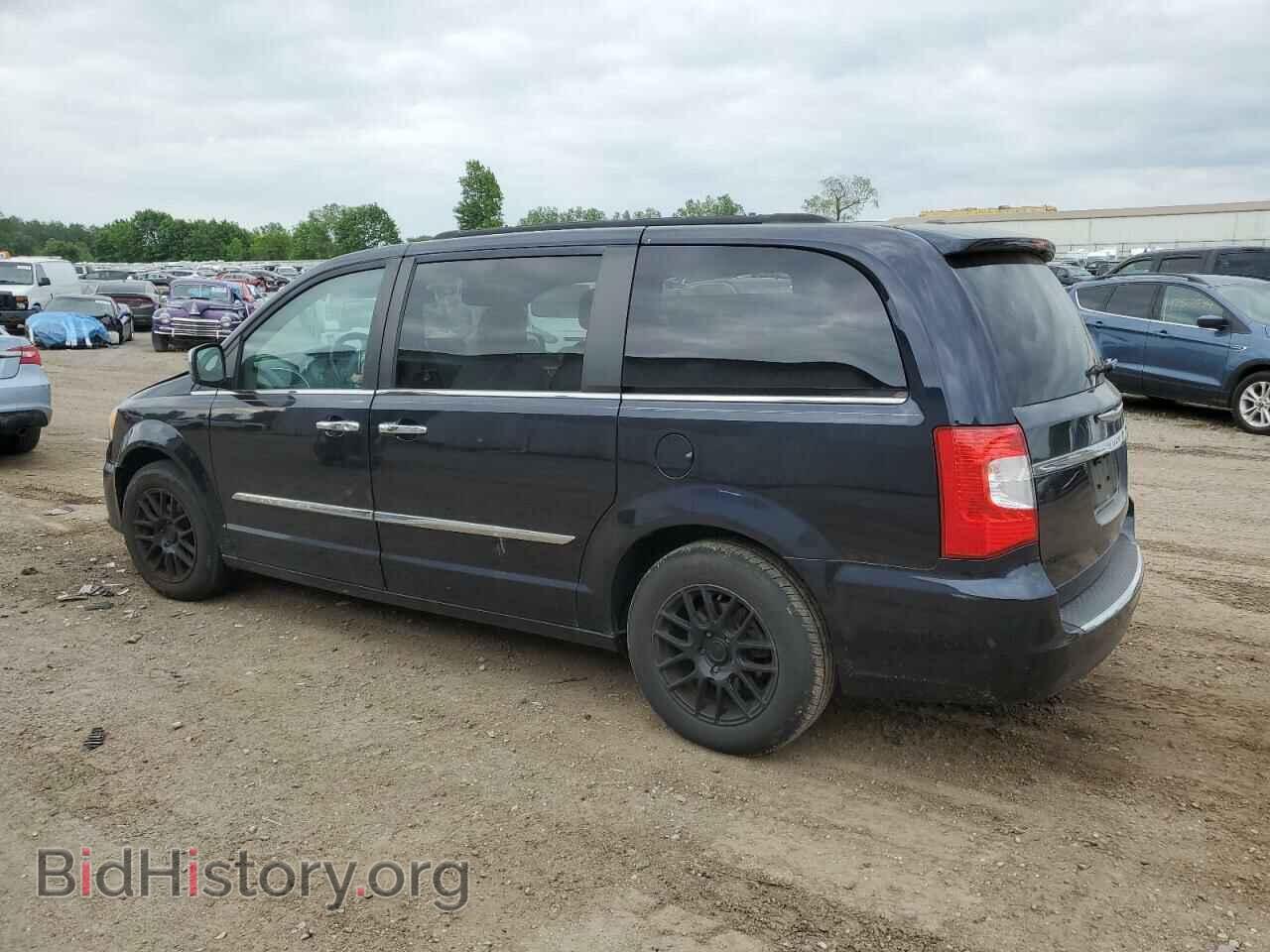 2011 CHRYSLER MINIVAN - VIN: 2A4RR8DG5BR640663 - Photo 2