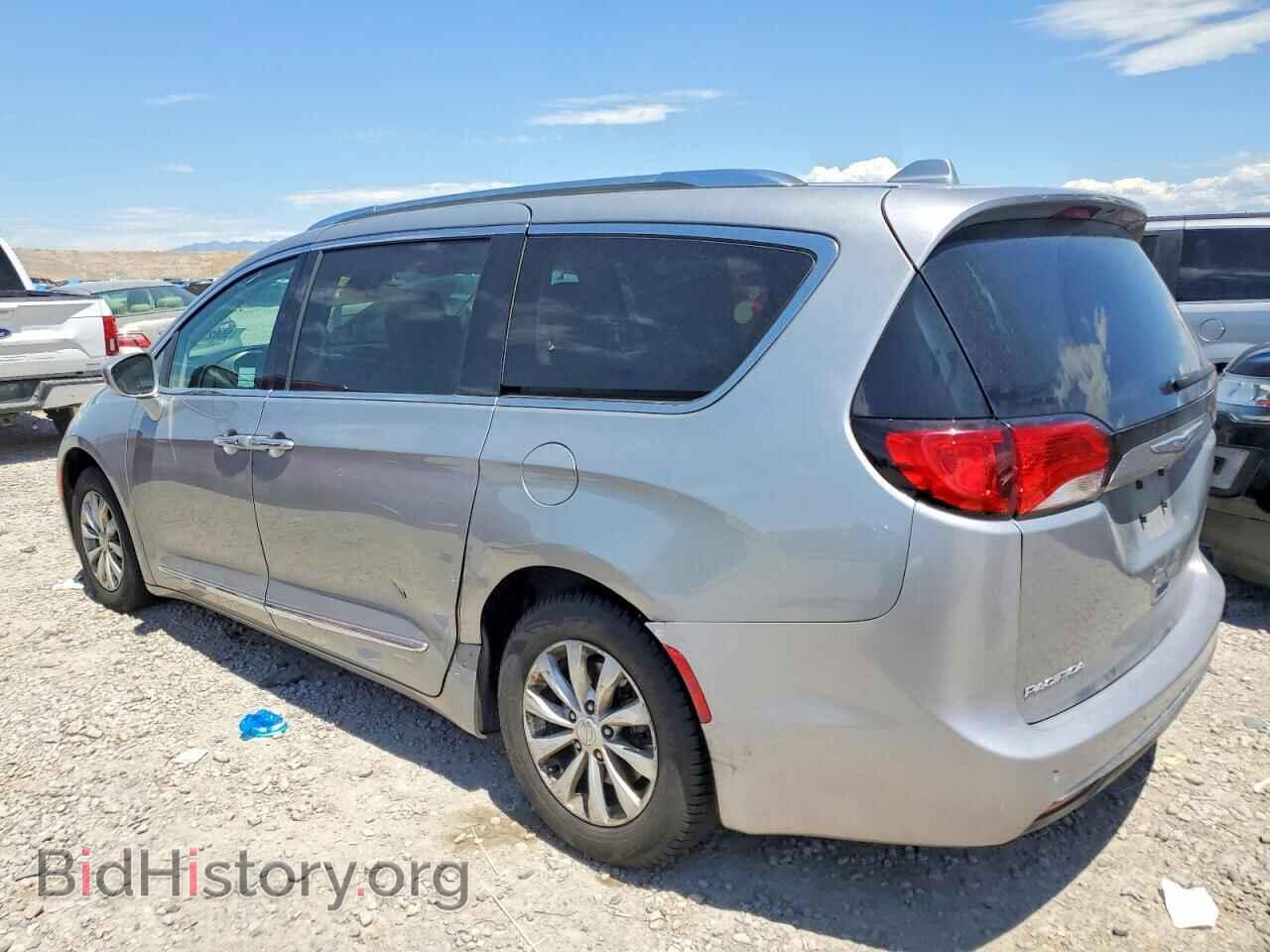 2018 CHRYSLER PACIFICA - VIN: 2C4RC1EG7JR330347 - Photo 4