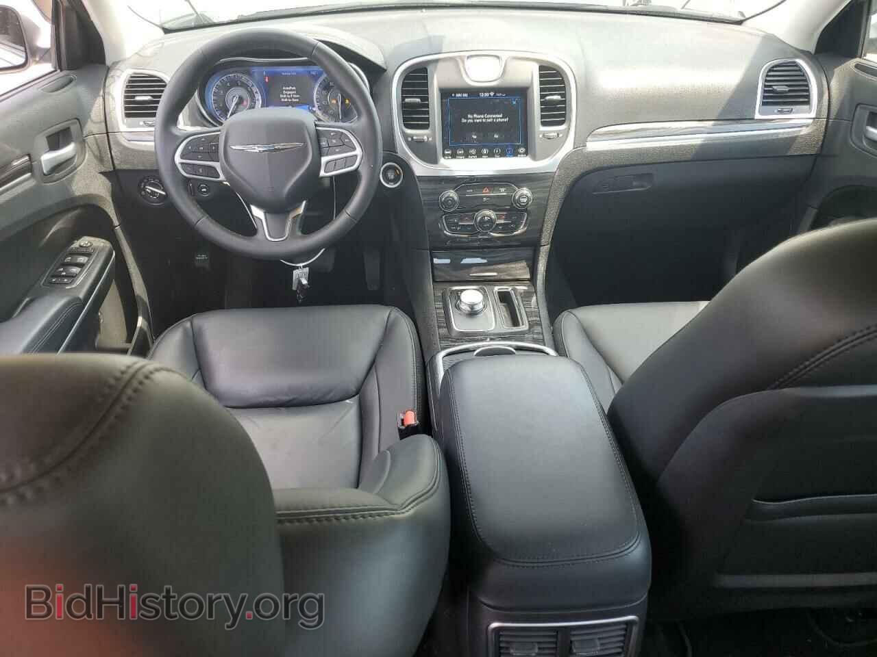 2020 CHRYSLER 300 - VIN: 2C3CCARG7LH142098 - Фото 8