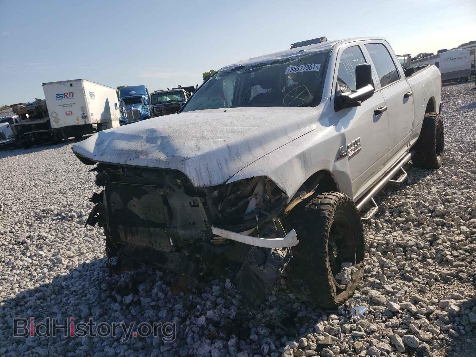 2015 RAM 2500 - VIN: 3C6UR5CL2FG685575 - Фото 2