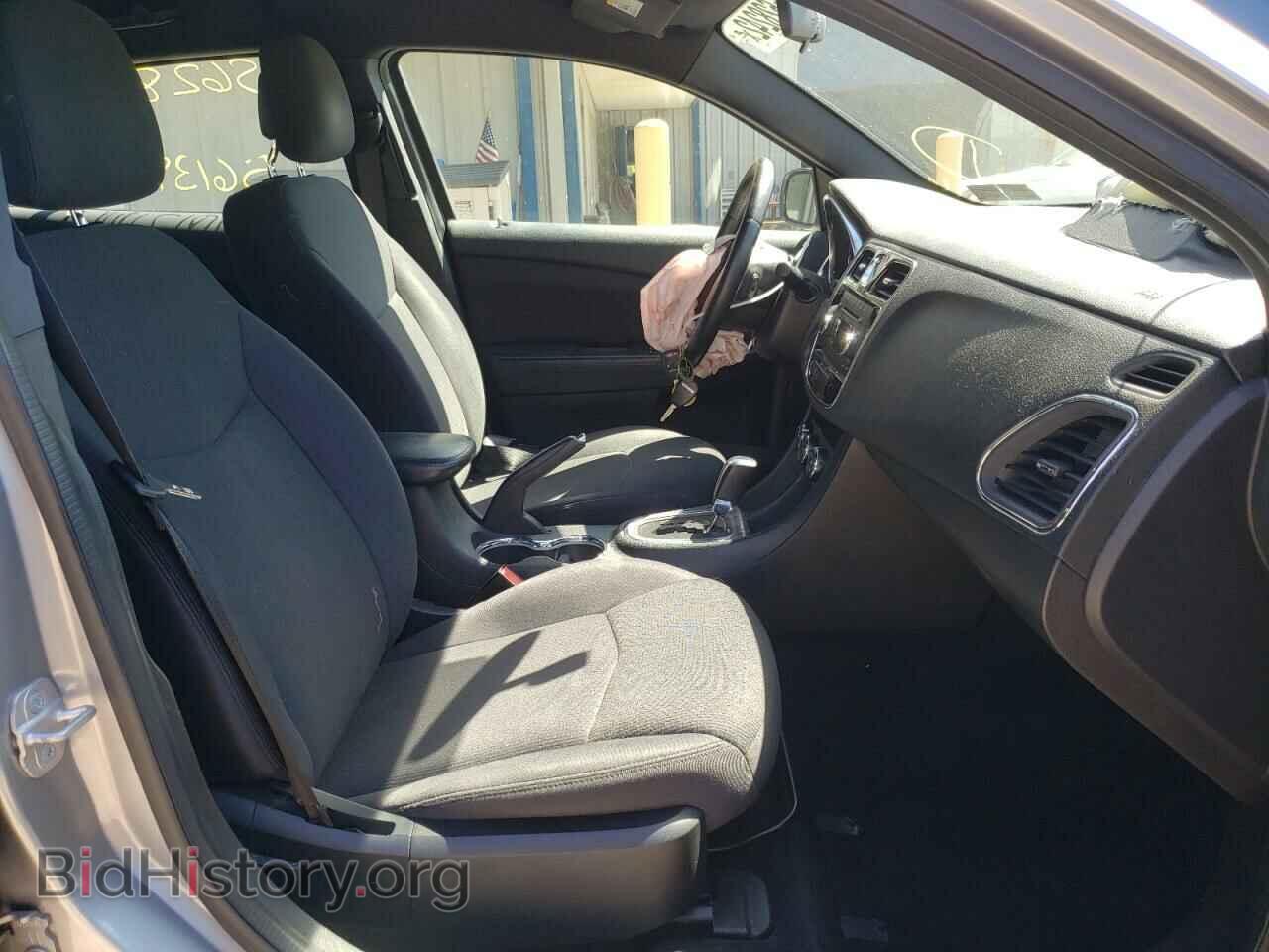 2014 CHRYSLER 200 - VIN: 1C3CCBBG4EN145048 - Фото 5