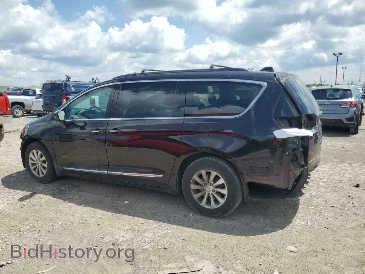 2017 CHRYSLER PACIFICA - VIN: 2C4RC1BG7HR527100 - Фото 2