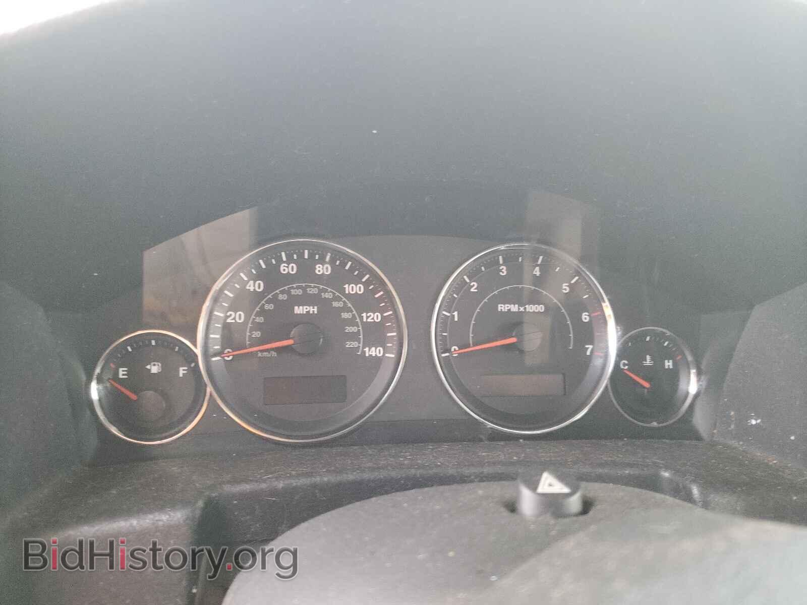 2007 JEEP COMMANDER - VIN: 1J8HH58207C547818 - Photo 7
