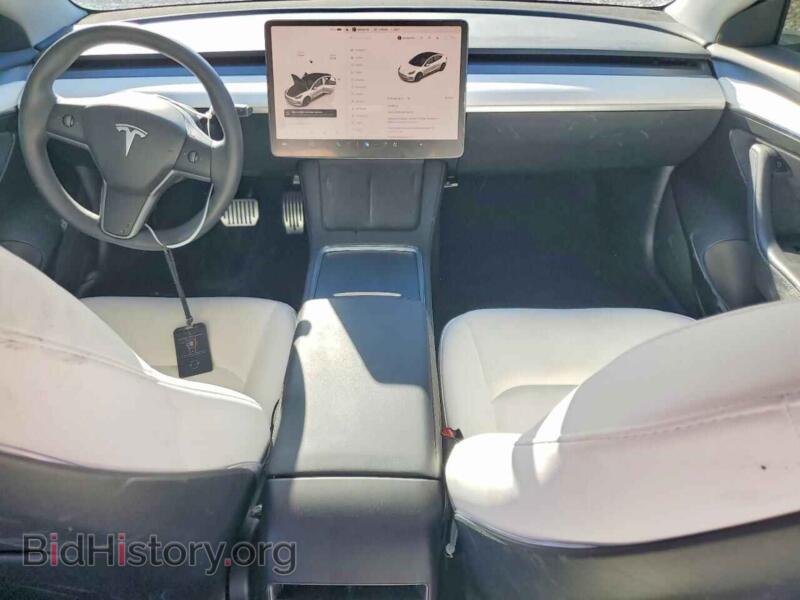 2023 Tesla MODEL 3 (VIN 5YJ3E1EA7PF590070) — фото 8 из 15