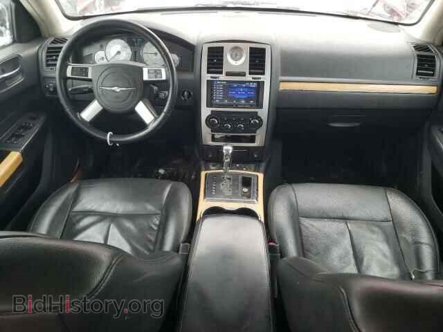 2008 CHRYSLER 300 - VIN: 2C3KA33G68H137102 - Фото 8