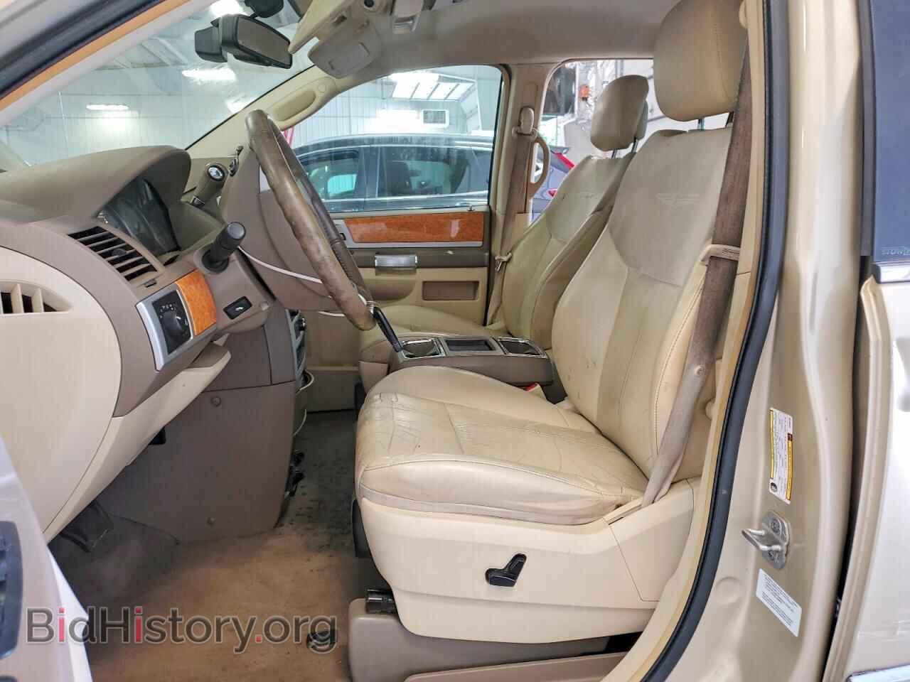 2010 CHRYSLER MINIVAN - VIN: 2A4RR7DX8AR386780 - Photo 7