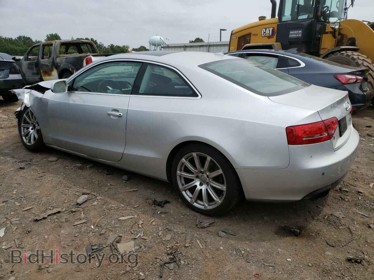 2011 AUDI A5 - VIN: WAUVFAFR3BA068979 - Фото 2