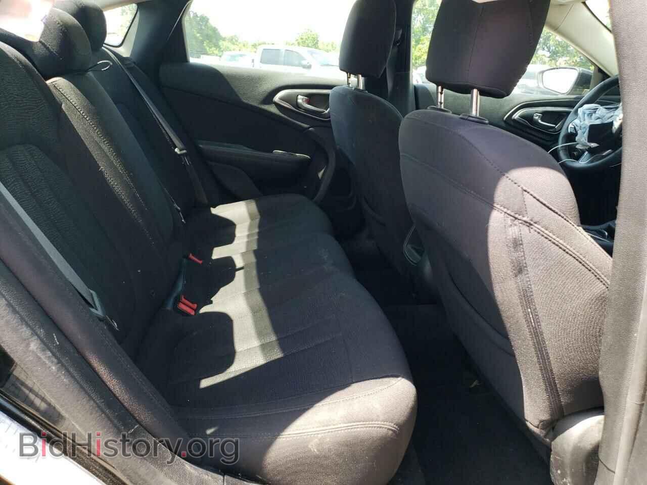 2015 CHRYSLER 200 - VIN: 1C3CCCAB0FN631479 - Фото 10