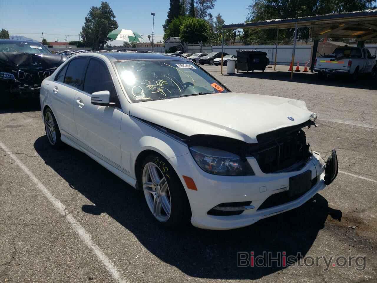 Photo WDDGF5EB6BA445981 - MERCEDES-BENZ C-CLASS 2011