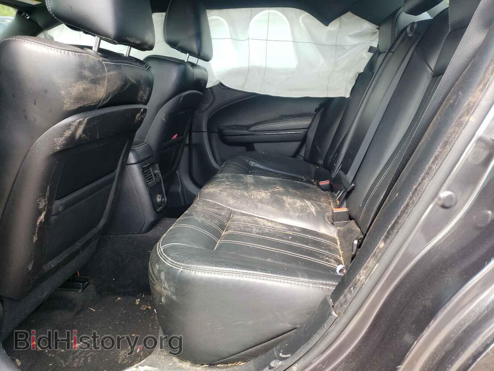 2014 CHRYSLER 300 - VIN: 2C3CCABG2EH352203 - Фото 6