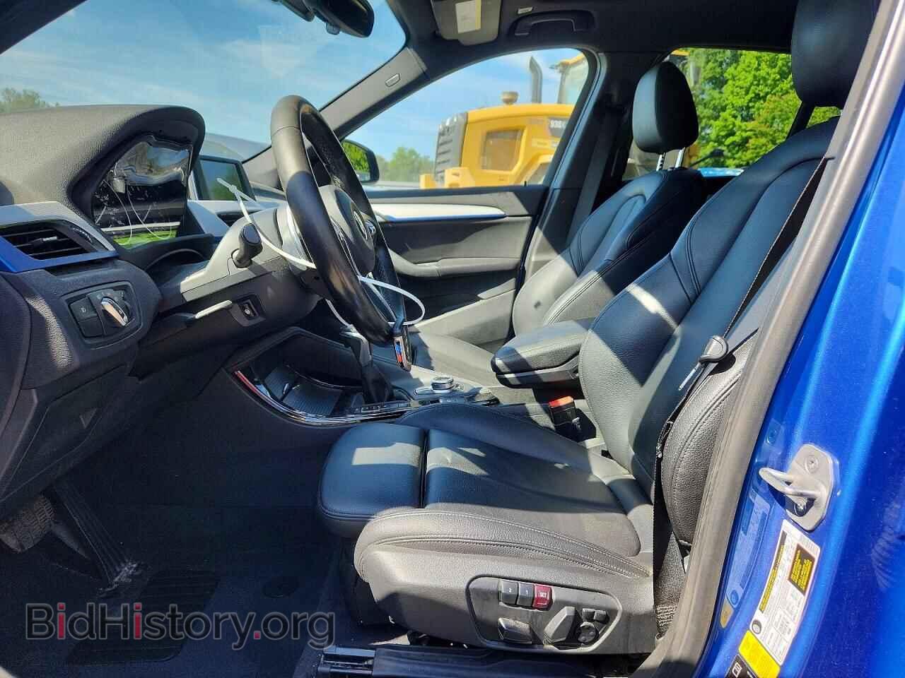 2017 BMW X1 - VIN: WBXHT3C36H5F85950 - Фото 7