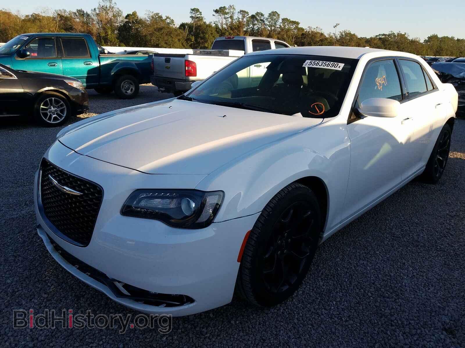 2020 CHRYSLER 300 - VIN: 2C3CCABG7LH131404 - Фото 2