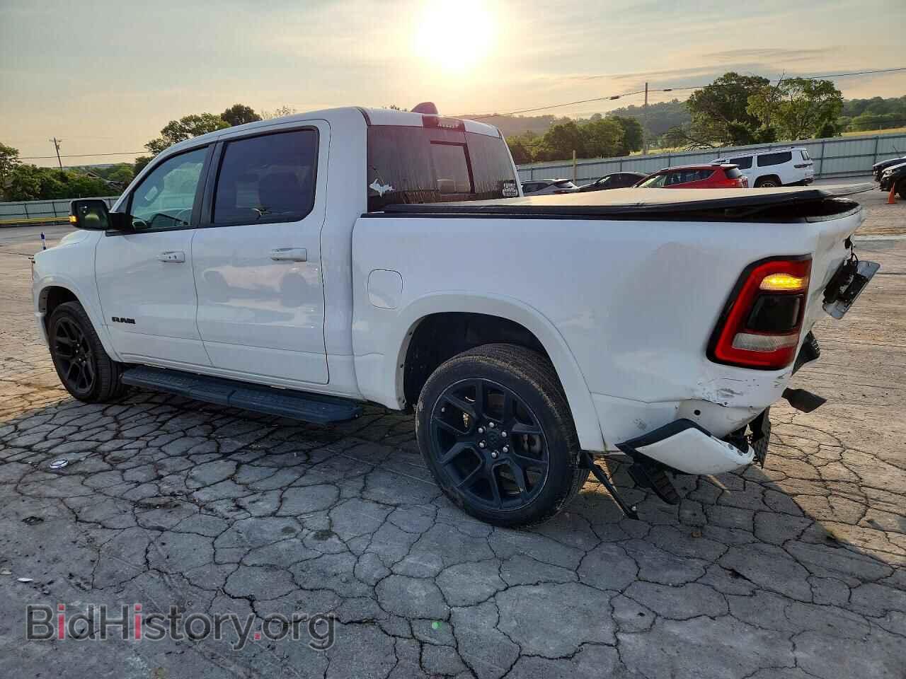 2021 RAM 1500 - VIN: 1C6SRFJT5MN669665 - Фото 2